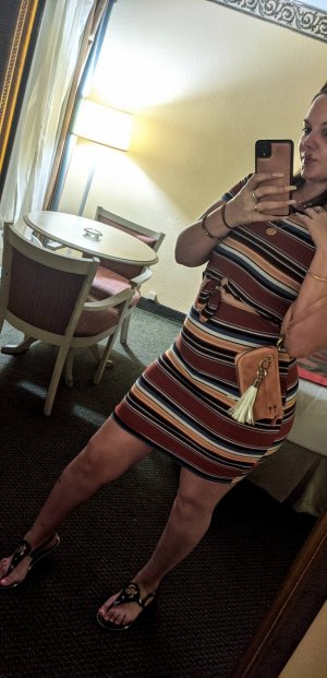 Lyssa sex clubs in Gladstone and escort girl